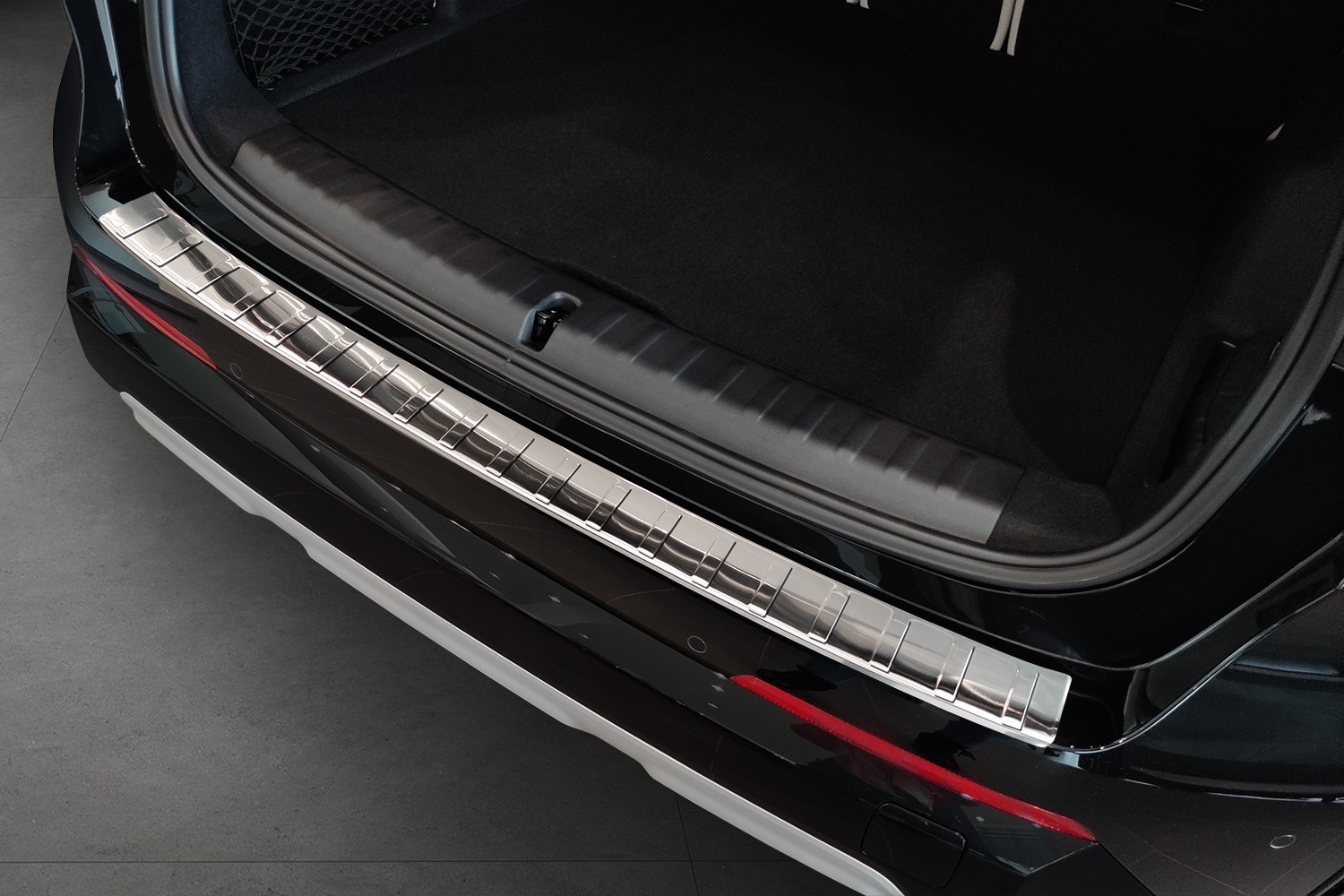 Rear bumper protector suitable for BMW X1 (U11) 2022-present stainless steel brushed