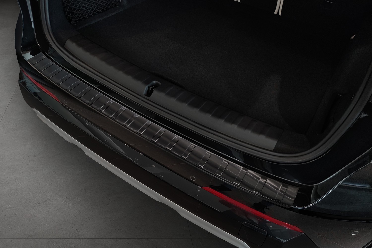 Rear bumper protector suitable for BMW X1 (U11) 2022-present stainless steel brushed anthracite