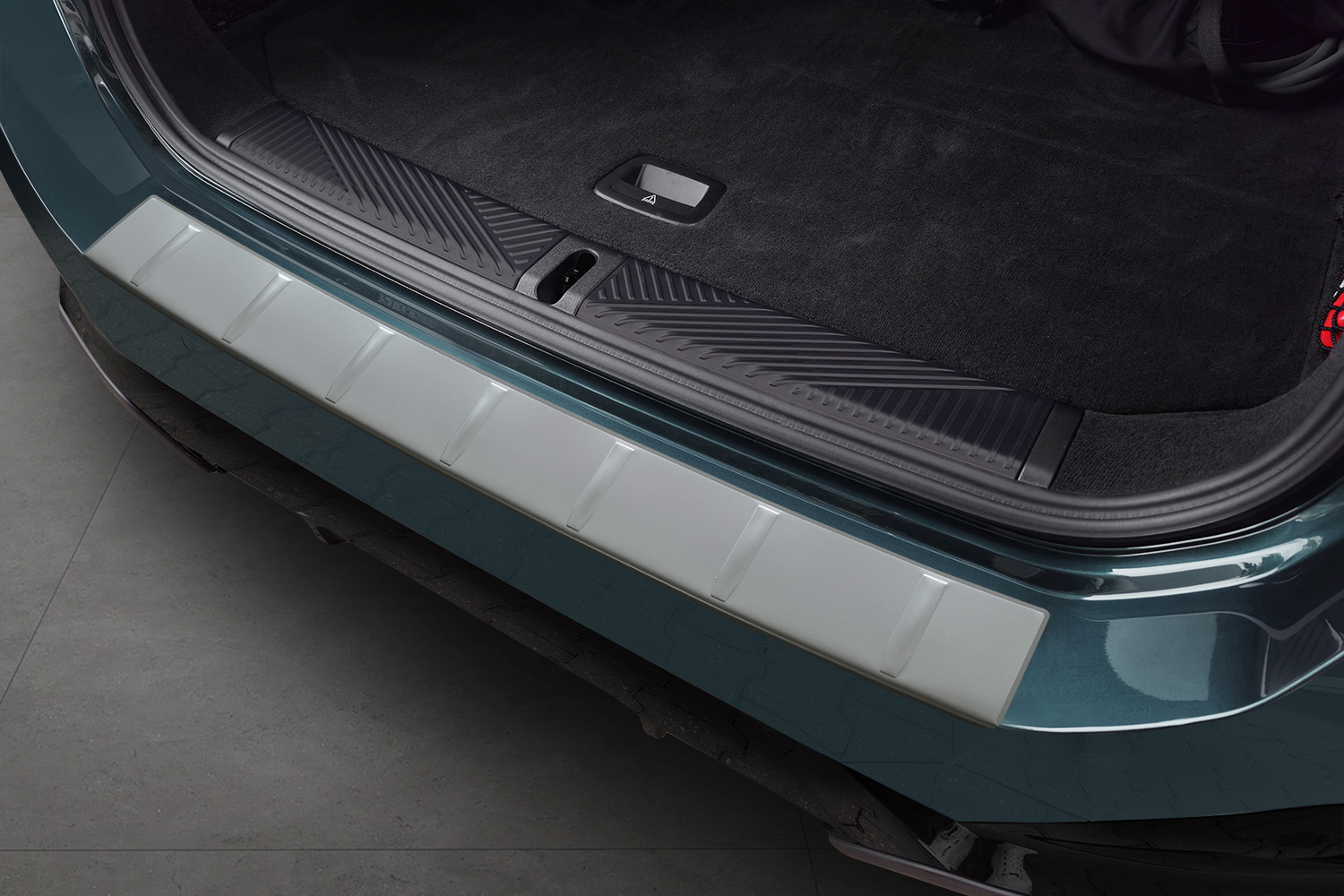 Rear bumper protector suitable for BMW 5 Series Touring (G61) 2024-present wagon stainless steel light grey