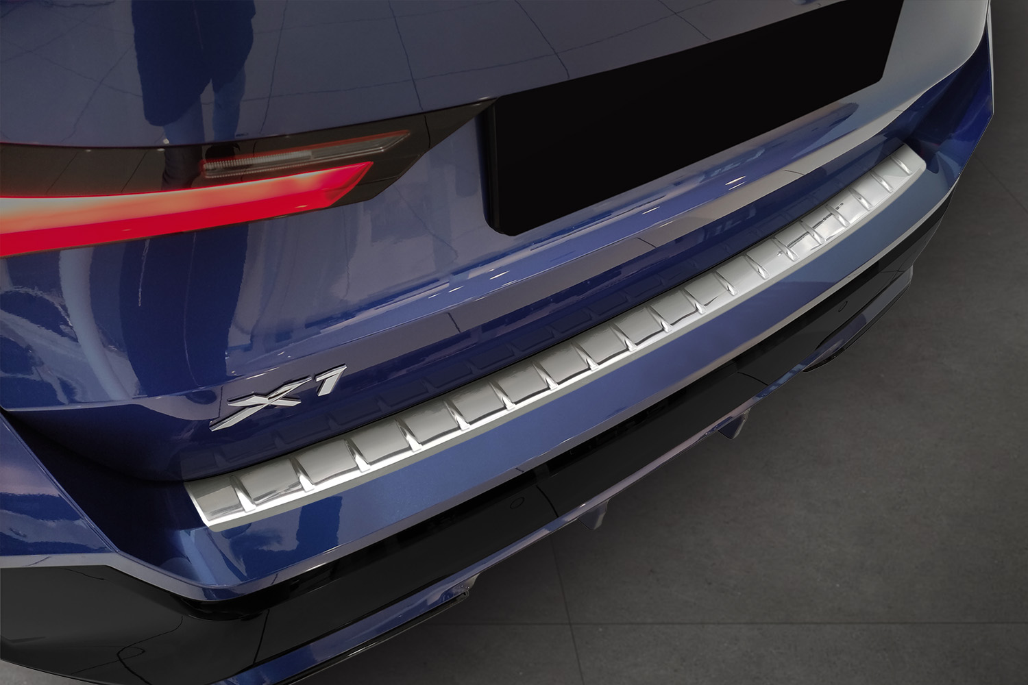 Rear bumper protector suitable for BMW X1 (U11) 2022-present stainless steel brushed