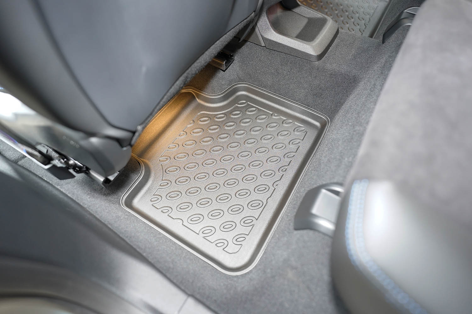 Car mats suitable for BMW X2 (U10) 2023-present Cool Liner PE/TPE rubber (BMW2X2FM-C) (4) Car mats suitable for BMW X2 (U10) 2023-present Cool Liner PE/TPE rubber (BMW2X2FM-C) (4)