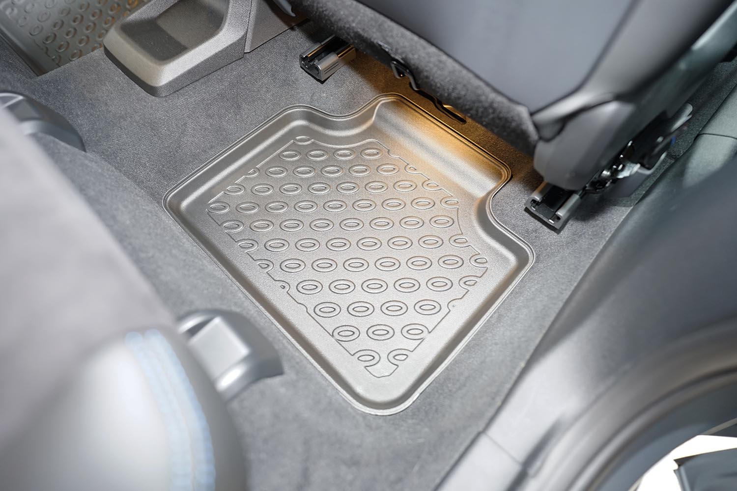 Car mats suitable for BMW X2 (U10) 2023-present Cool Liner PE/TPE rubber (BMW2X2FM-C) (5) Car mats suitable for BMW X2 (U10) 2023-present Cool Liner PE/TPE rubber (BMW2X2FM-C) (5)