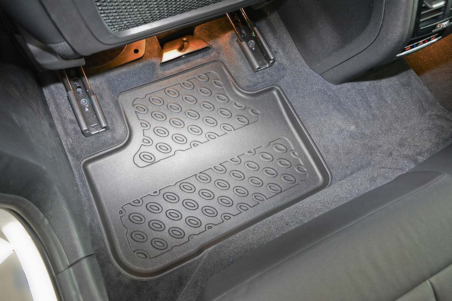 Car mats suitable for BMW X4 (G02) 2018-present Cool Liner PE/TPE rubber (BMW2X4FM-C) (4)