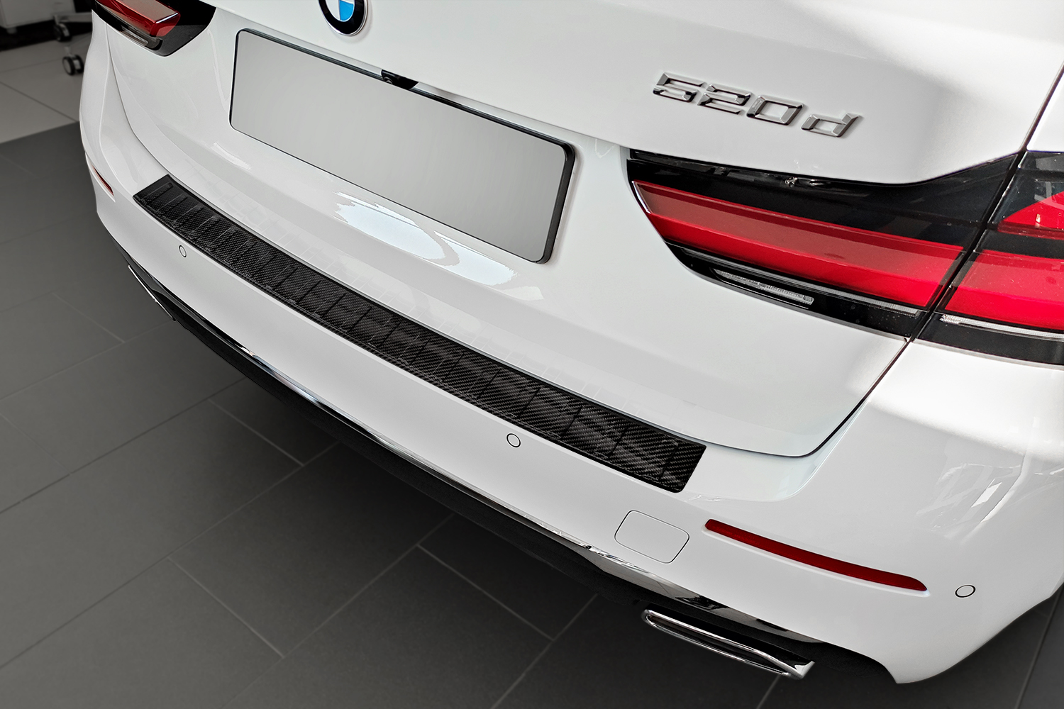 Protection de seuil de coffre BMW Série 5 Touring (G31) carbone