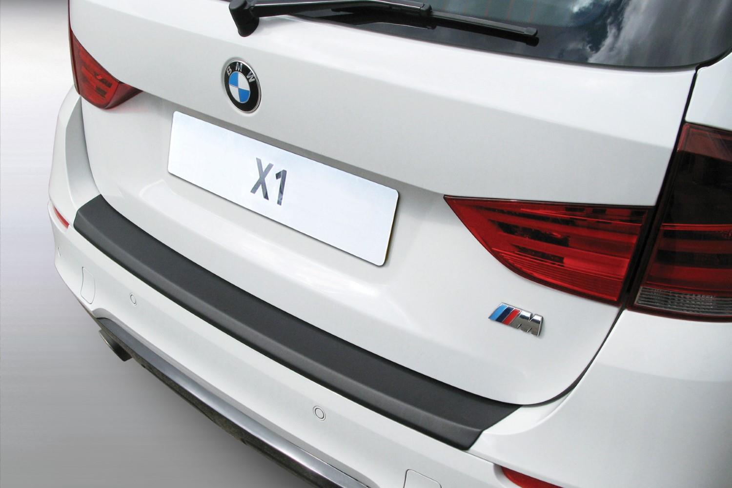 Protection de seuil de coffre convient à BMW X1 (E84) 2009-2012 ABS - noir mat