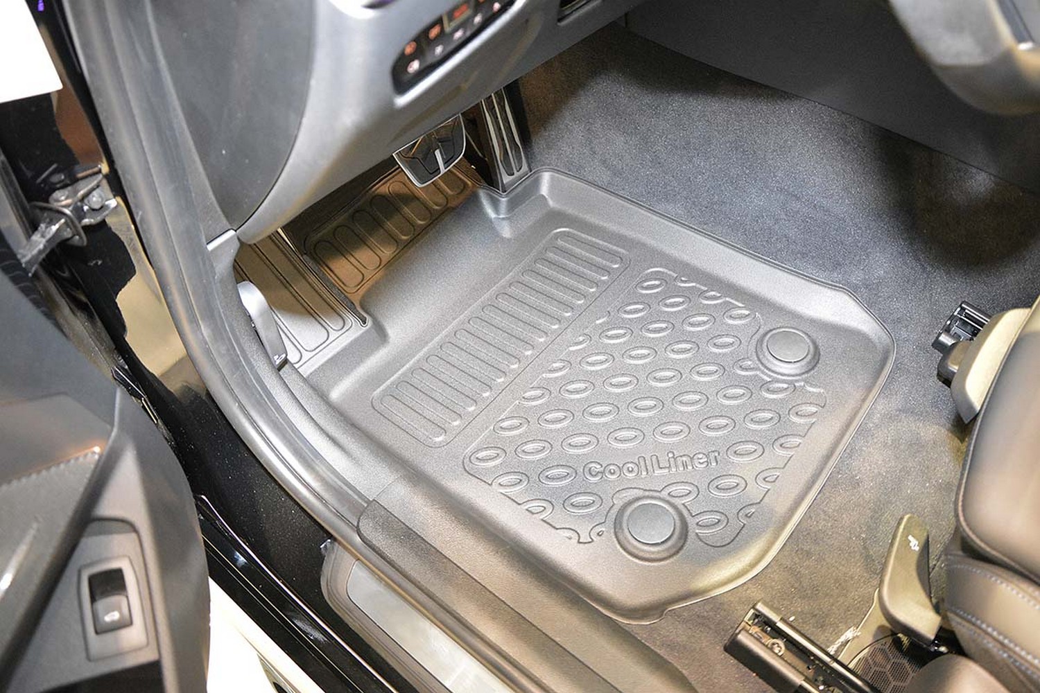 Car mats suitable for BMW 3 Series (G20) 2019-present 4-door saloon Cool Liner PE/TPE rubber (BMW53SFM-C) (2) Car mats suitable for BMW 3 Series (G20) 2019-present 4-door saloon Cool Liner PE/TPE rubber (BMW53SFM-C) (2)