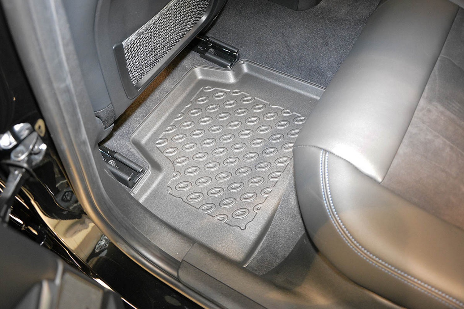 Car mats suitable for BMW 3 Series (G20) 2019-present 4-door saloon Cool Liner PE/TPE rubber (BMW53SFM-C) (4) Car mats suitable for BMW 3 Series (G20) 2019-present 4-door saloon Cool Liner PE/TPE rubber (BMW53SFM-C) (4)