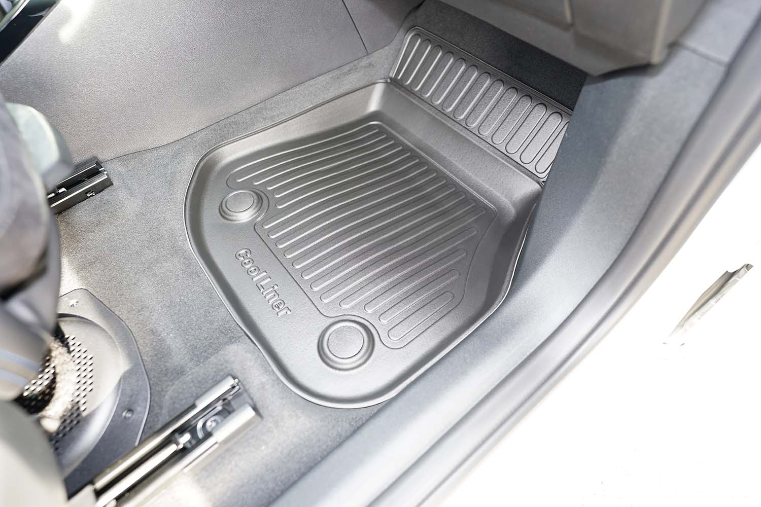 Car mats suitable for BMW iX1 (U11) 2022-present Cool Liner PE/TPE rubber (BMW5X1FM-C) (3) Car mats suitable for BMW iX1 (U11) 2022-present Cool Liner PE/TPE rubber (BMW5X1FM-C) (3)