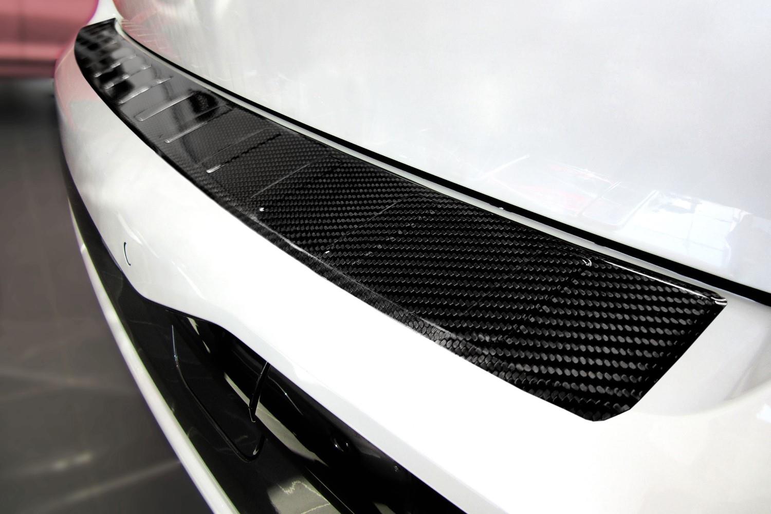 Protection de seuil de coffre BMW X7 (G07) 2018-présent carbone