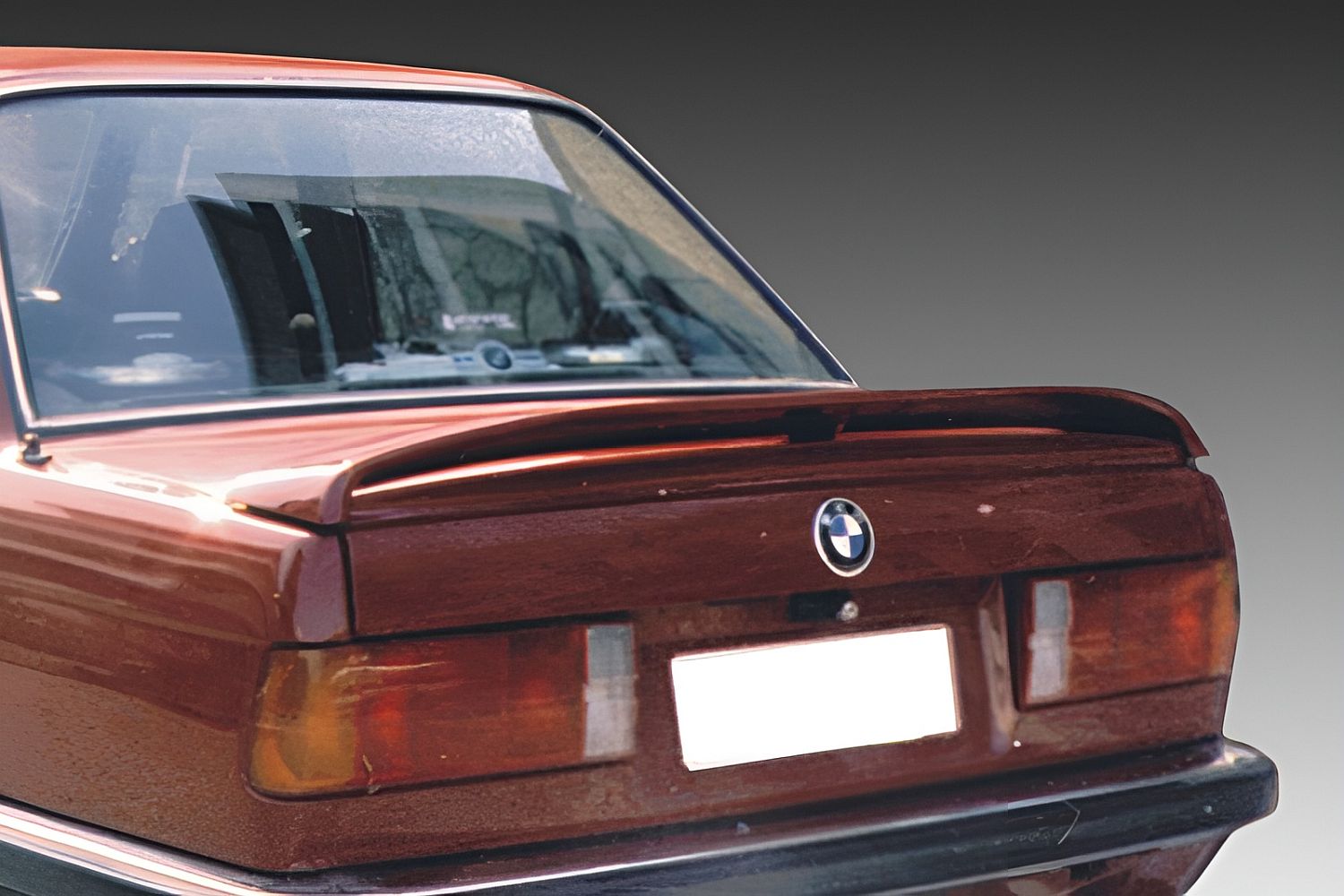Boot spoiler suitable for BMW 3 Series (E30) 1982-1990 2-door Boot spoiler suitable for BMW 3 Series (E30) 1982-1990 2-door