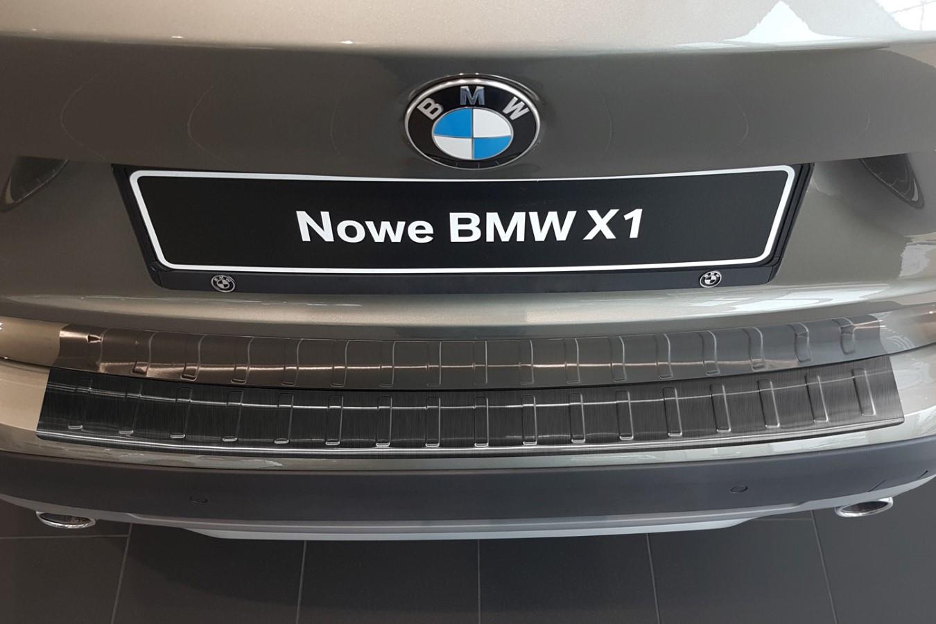 BMW X1 (E84) 2012-2015 rear bumper protector stainless steel black (BMW8X1BP) (3)