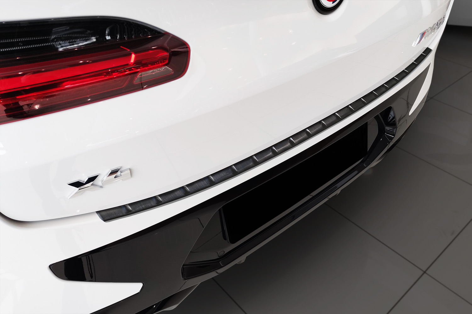 Ladekantenschutz passend für BMW X4 (G02) 2021-heute Edelstahl gebürstet anthrazit