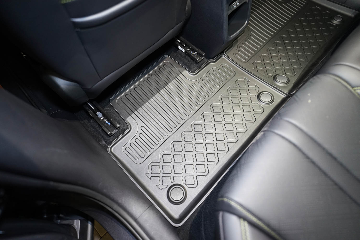 Car mats suitable for BYD Atto 2 2024-present Guardliner PE/TPE rubber (BYD1A2FM-G) (4)