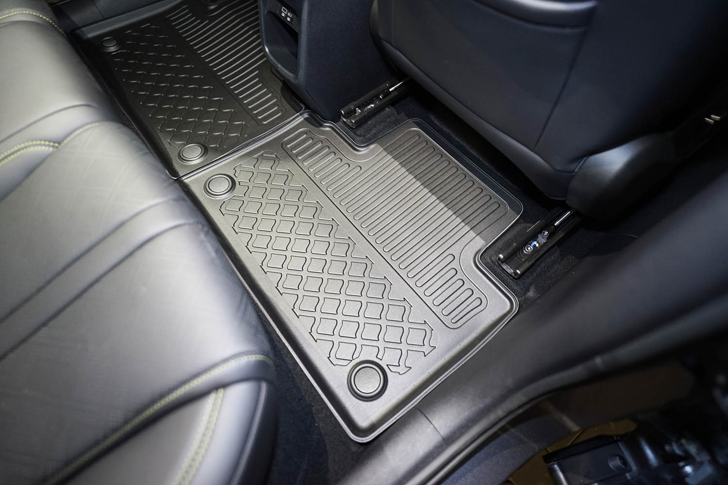 Car mats suitable for BYD Atto 2 2024-present Guardliner PE/TPE rubber (BYD1A2FM-G) (5)