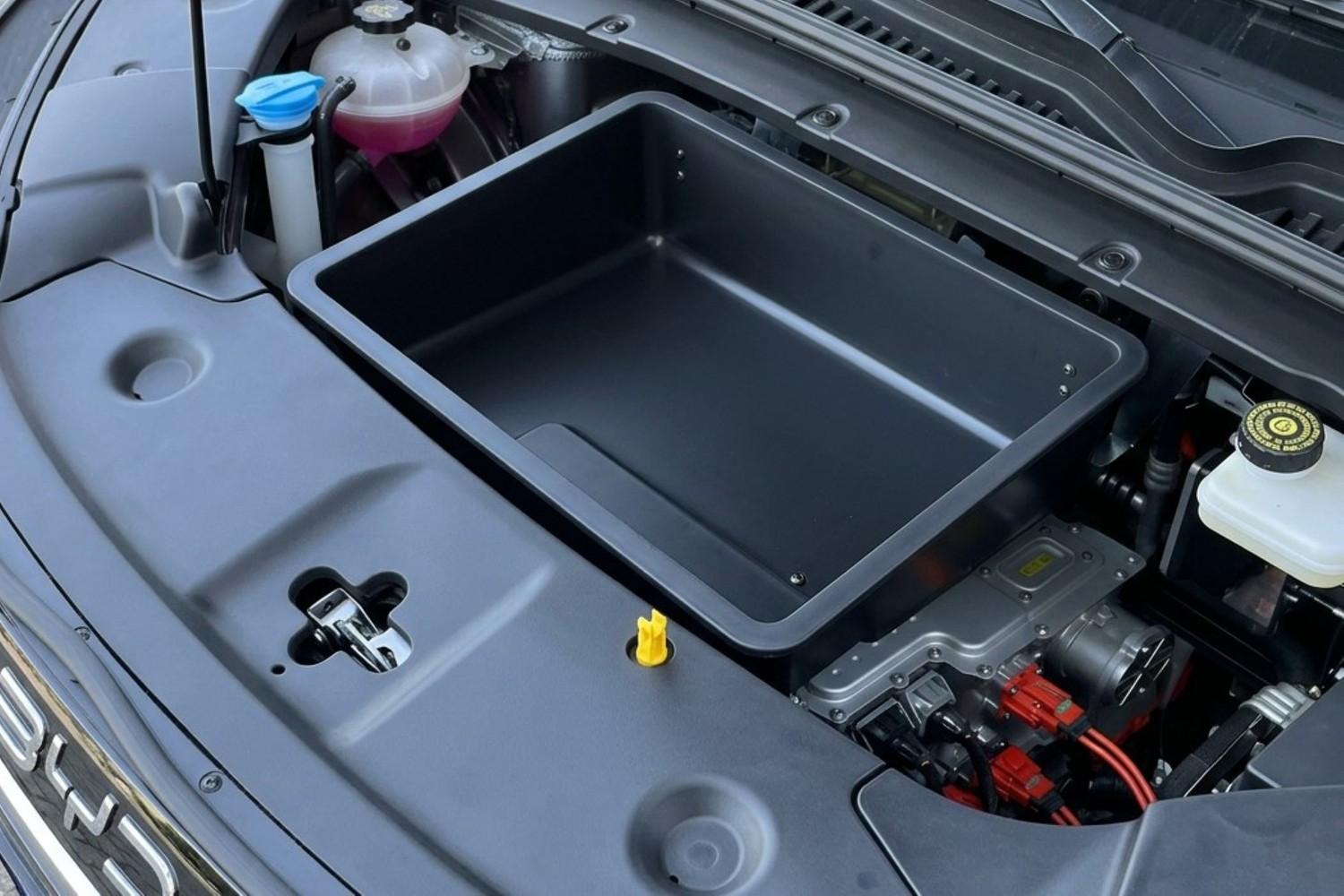 Frunk tray suitable for BYD Atto 2 2024 SUV (3)