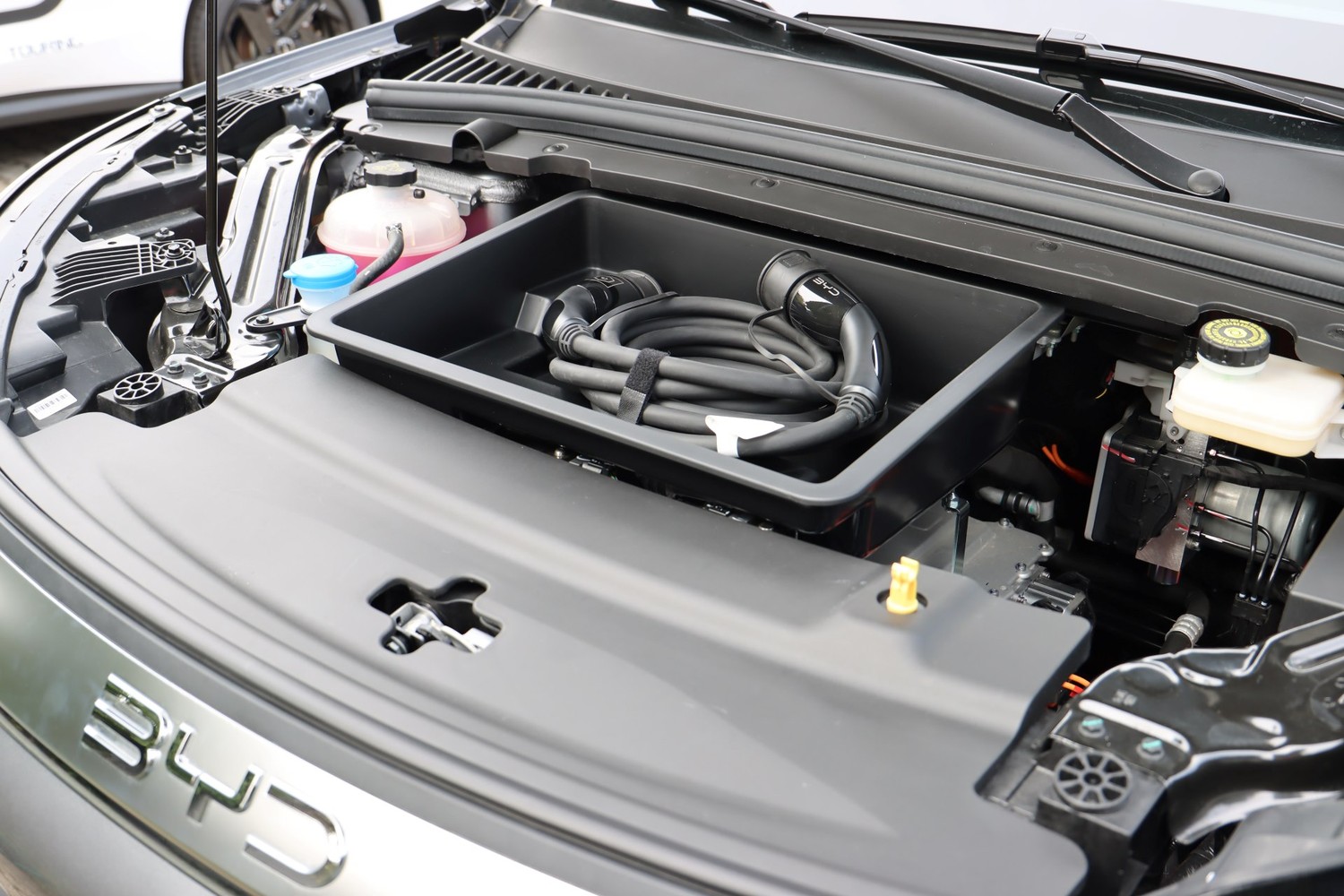 Frunk tray suitable for BYD Atto 3 2022 SUV (2)