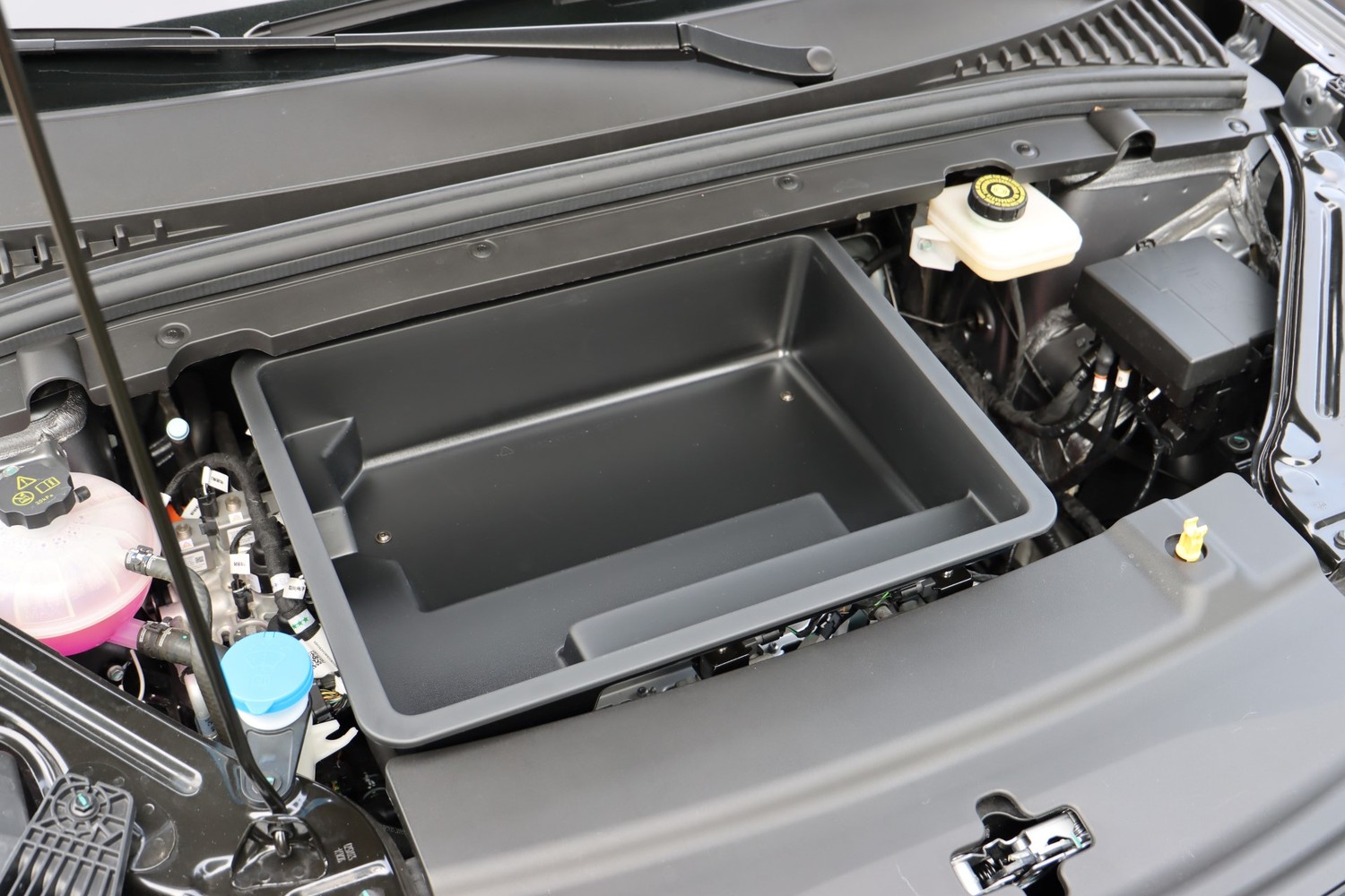 Frunk tray suitable for BYD Atto 3 2022 SUV (5)