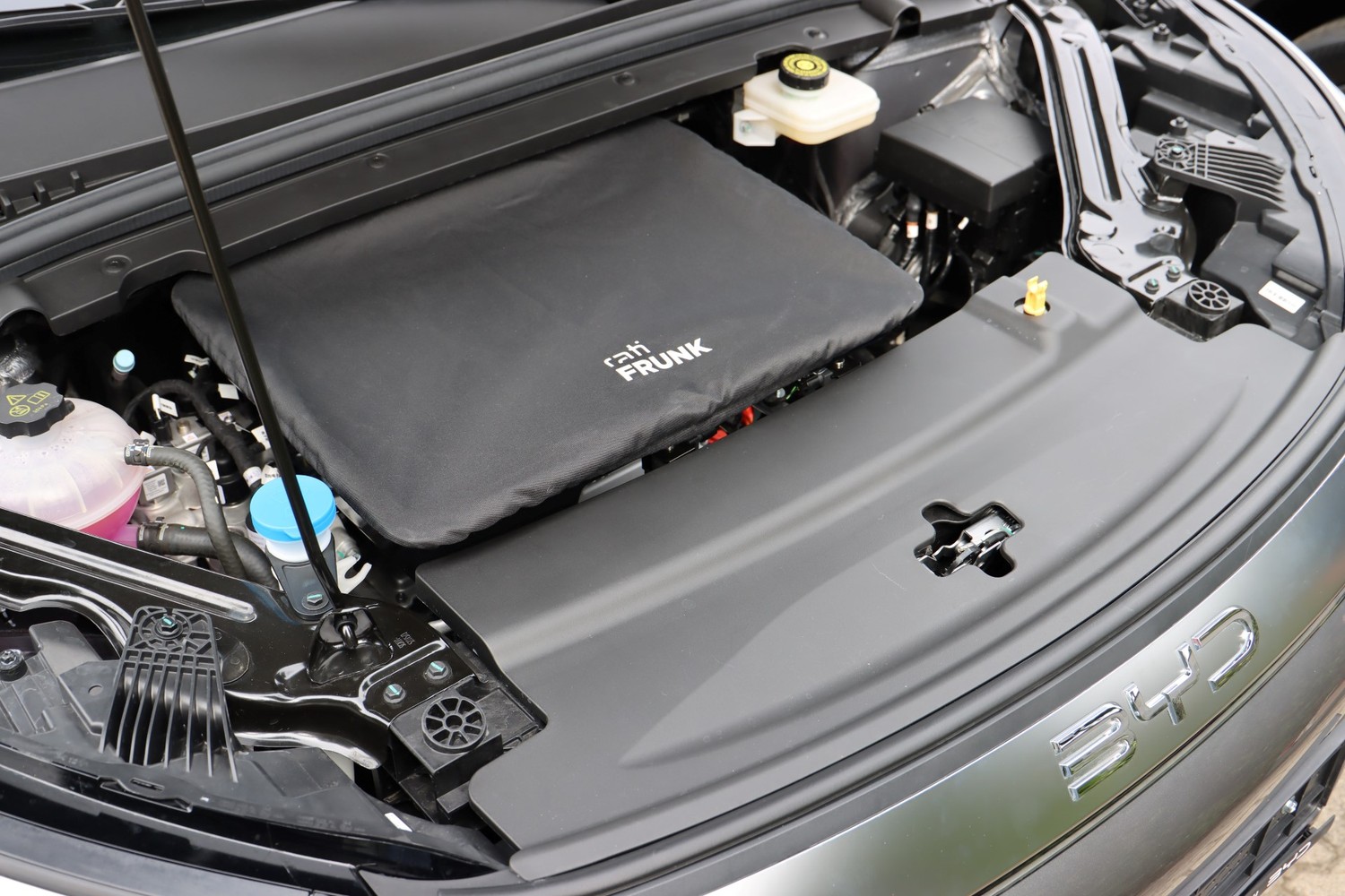 Frunk tray suitable for BYD Atto 3 2022 SUV (6)