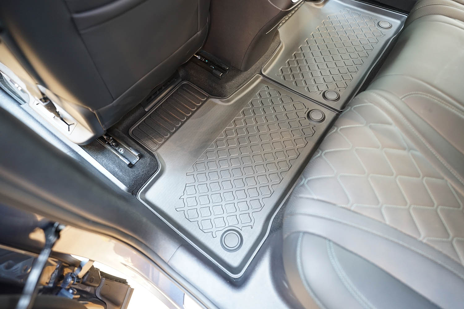 Car mats suitable for BYD Sealion 7 2024-present Guardliner PE/TPE rubber (BYD1S7FM-G) (4)