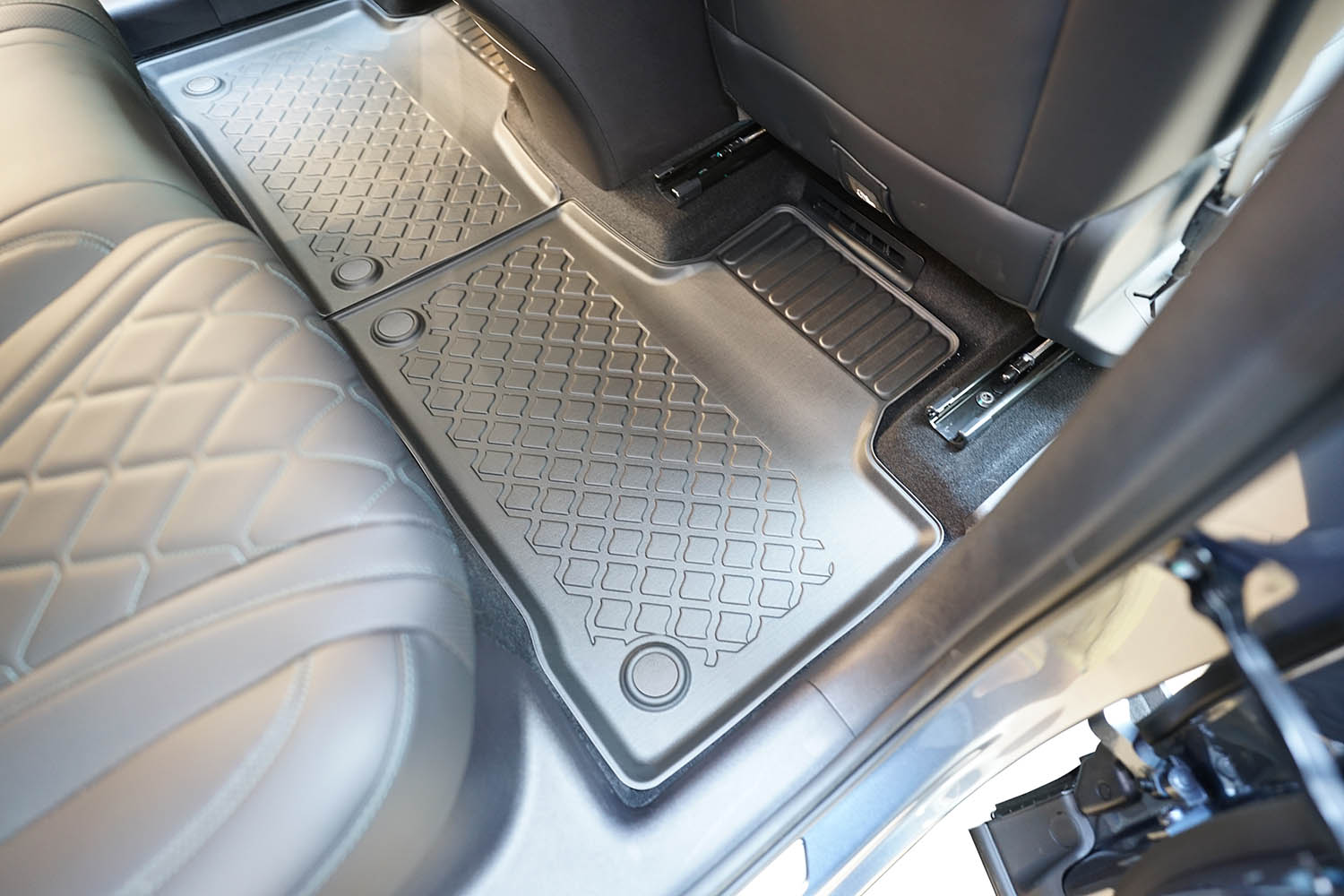 Car mats suitable for BYD Sealion 7 2024-present Guardliner PE/TPE rubber (BYD1S7FM-G) (5)