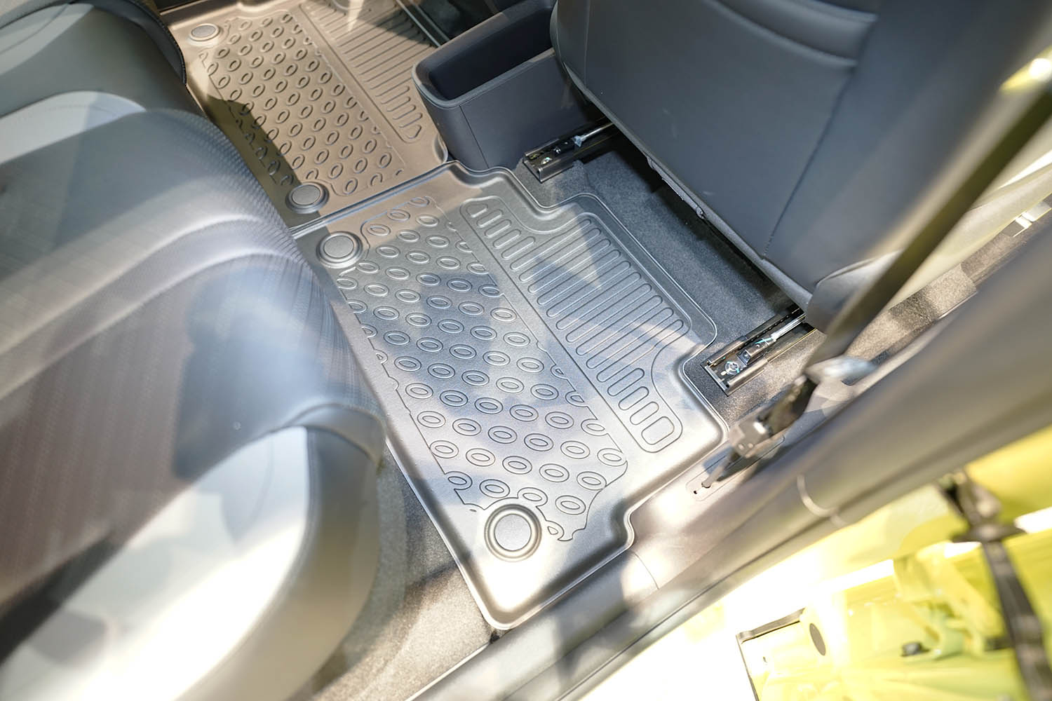 Car mats suitable for BYD Dolphin Surf 2025-present 5-door hatchback Cool Liner PE/TPE rubber (BYD2DOFM-C) (5)