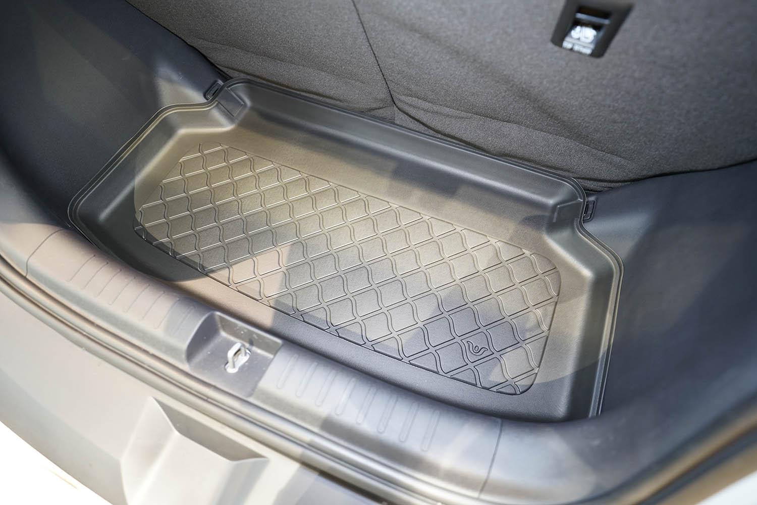 Boot mat suitable for BYD Dolphin Surf 2025-present 5-door hatchback Guardliner anti slip PE/TPE rubber (BYD2DOTM-G) (2)