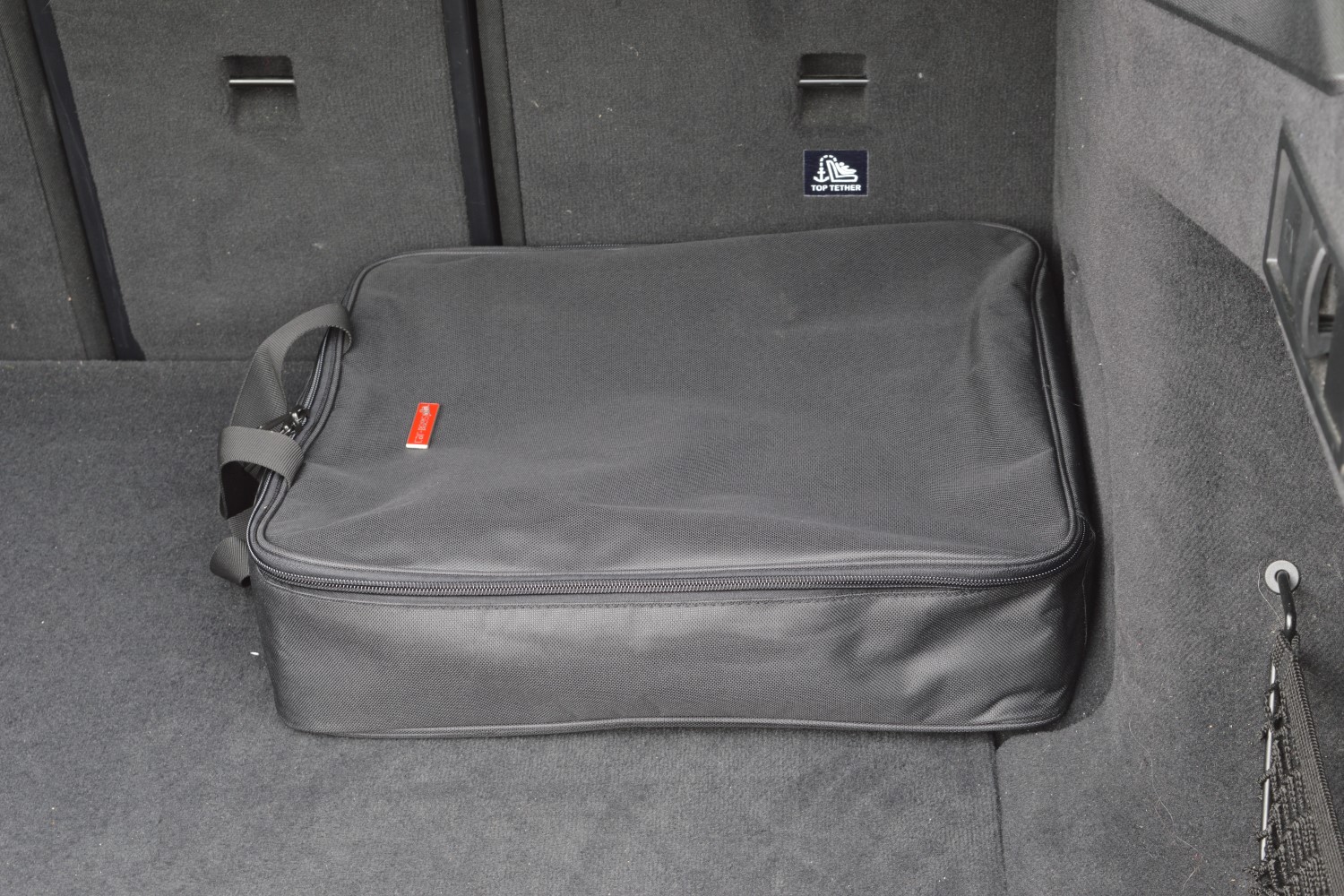 Charging cable bag (4) Charging cable bag (4)