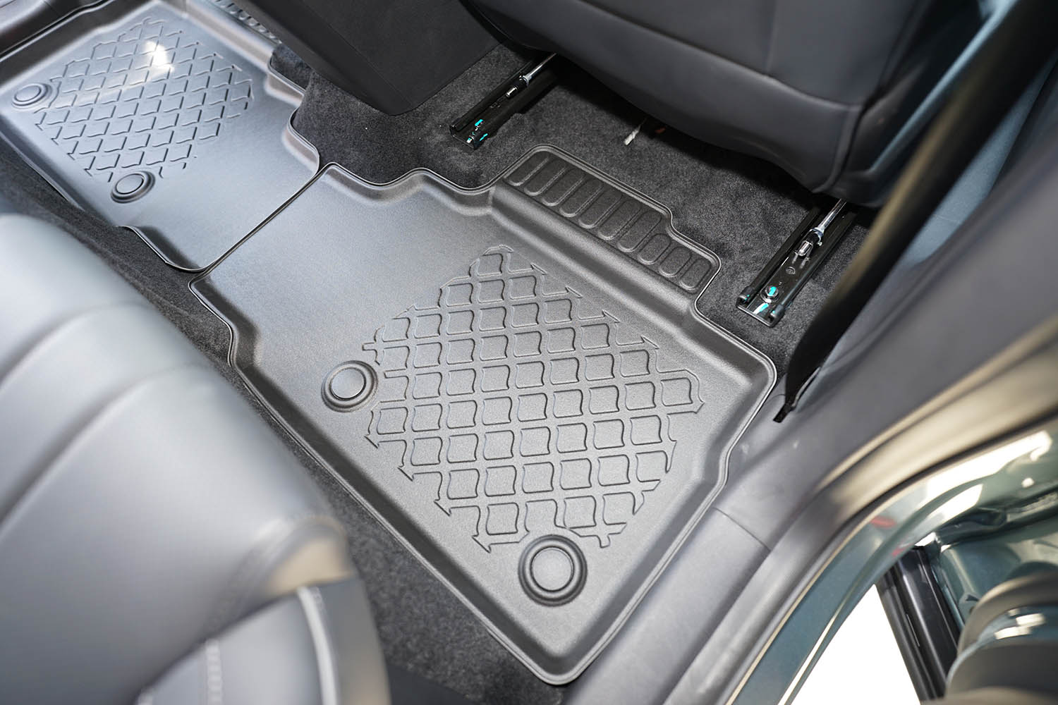 Car mats suitable for Chery Jaecoo 7 2023-present Guardliner PE/TPE rubber (CHE1J7FM-G) (5) Car mats suitable for Chery Jaecoo 7 2023-present Guardliner PE/TPE rubber (CHE1J7FM-G) (5)