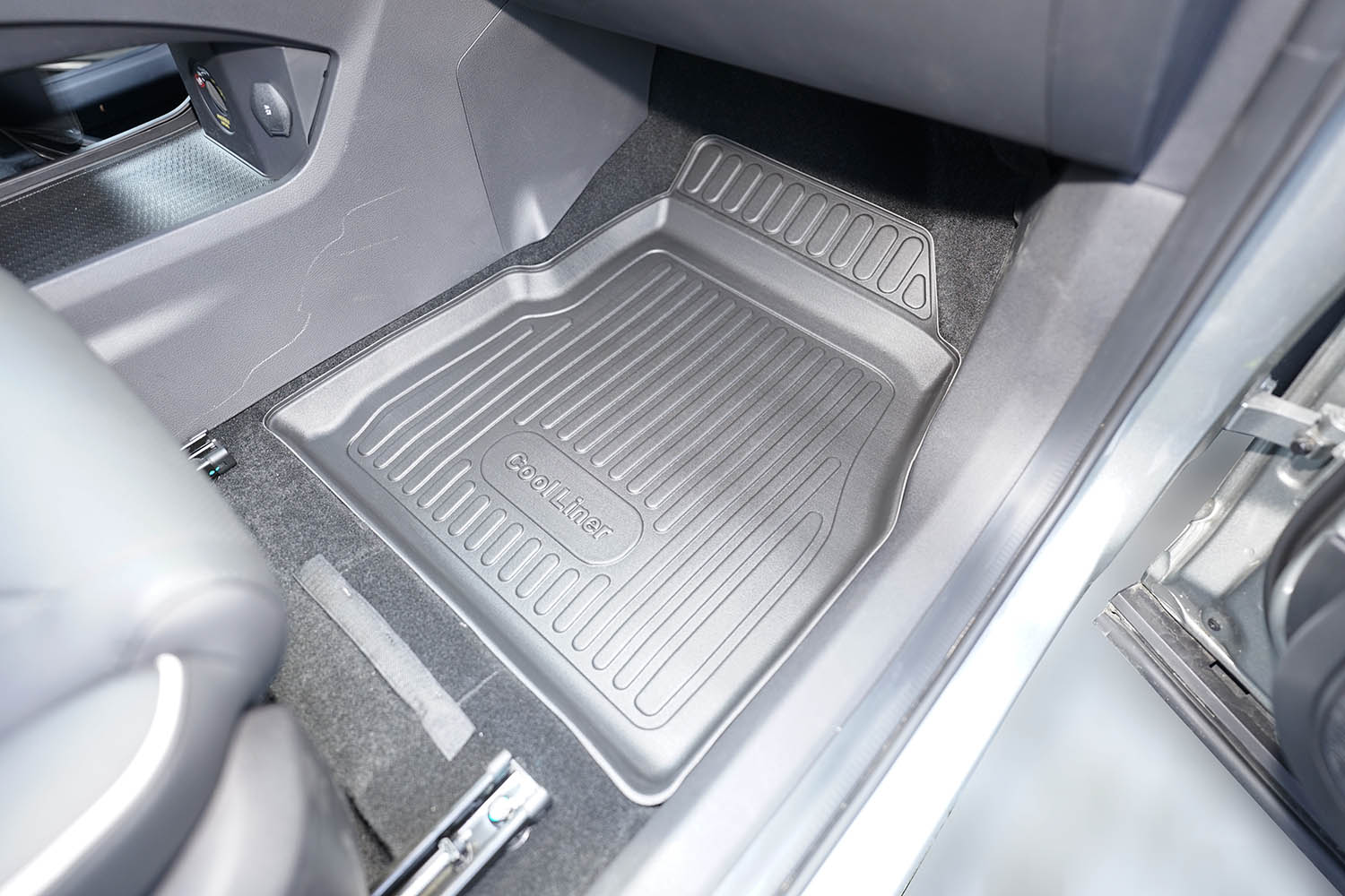 Car mats suitable for Chery Omoda 5 2024-present Cool Liner PE/TPE rubber (CHE1O5FM-C) (3)