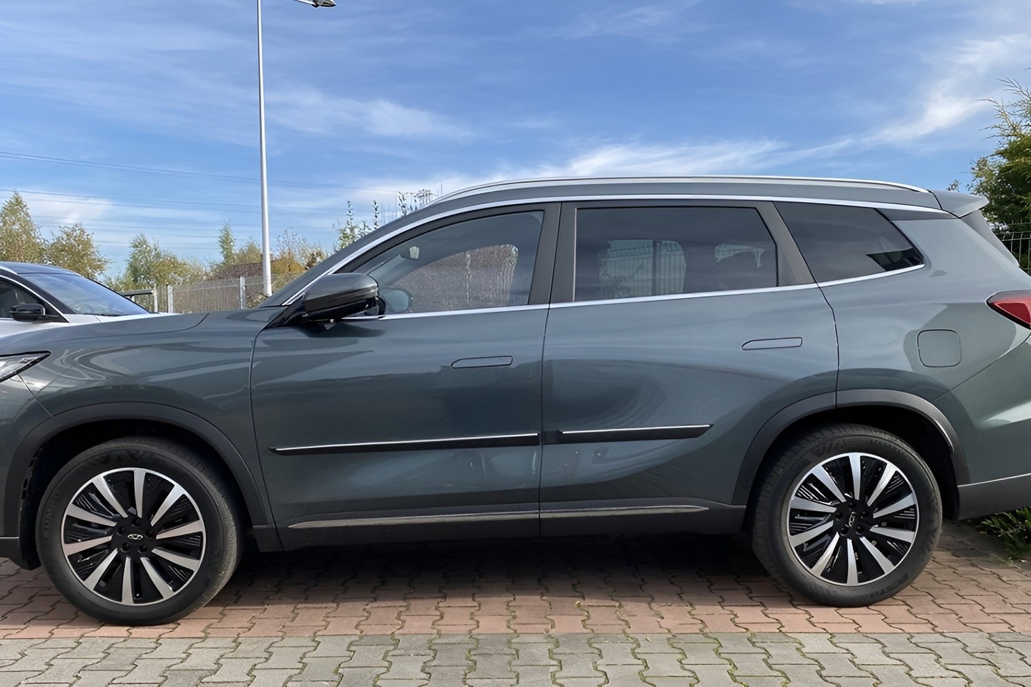 Door protectors suitable for Chery Tiggo 8 2025-present set (2)