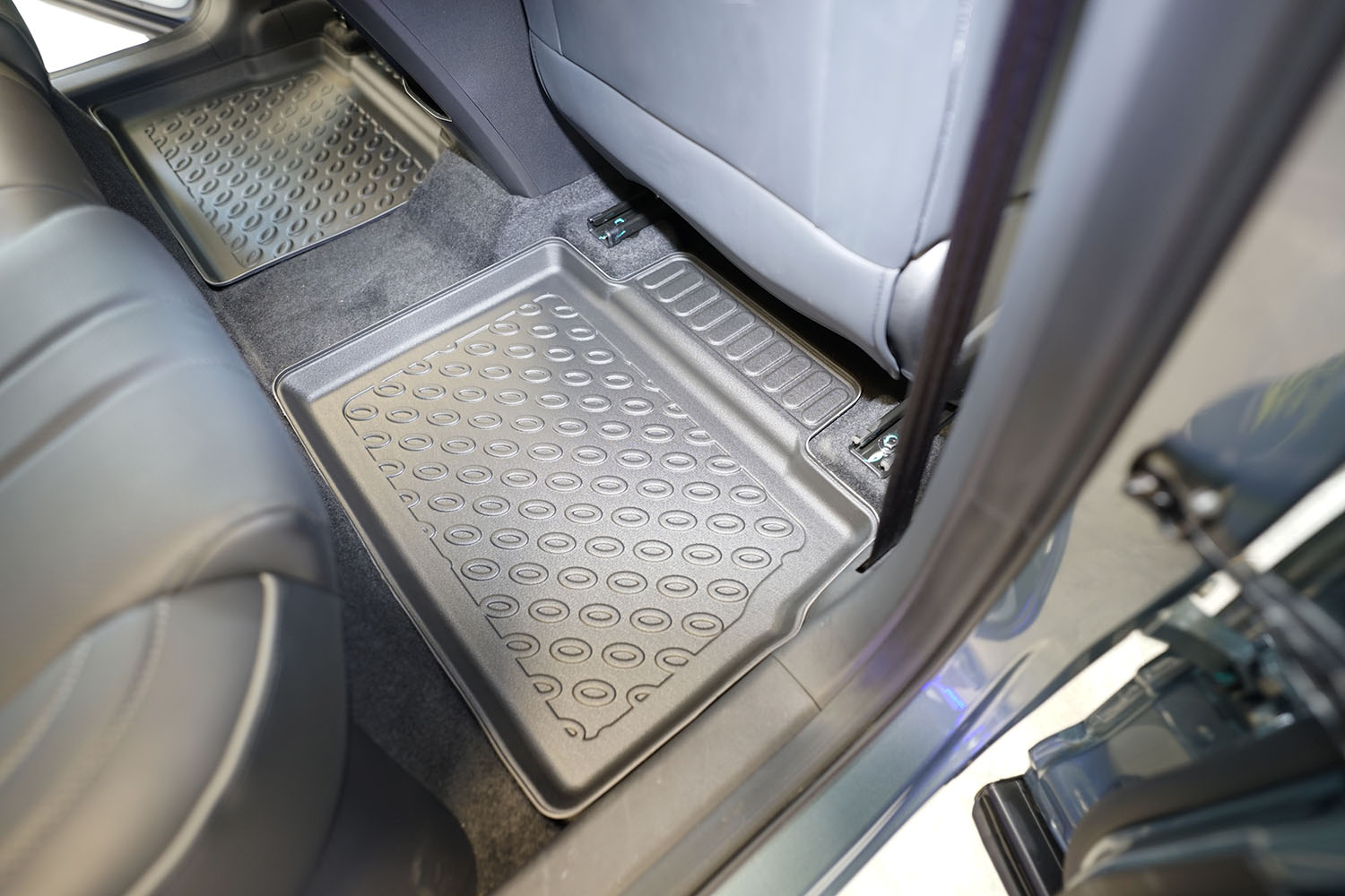 Car mats suitable for Chery Jaecoo 7 2023-present Cool Liner PE/TPE rubber (CHE2J7FM-C) (5)