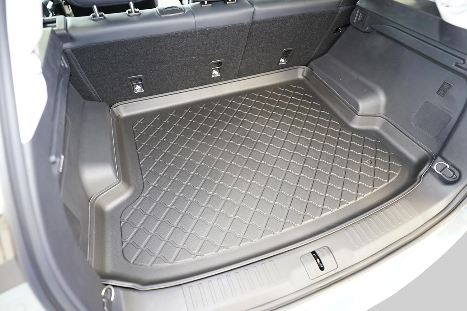 Boot mat suitable for Chery Jaecoo 7 2023-present Guardliner anti slip PE/TPE rubber (CHE2J7TM-G) (4)