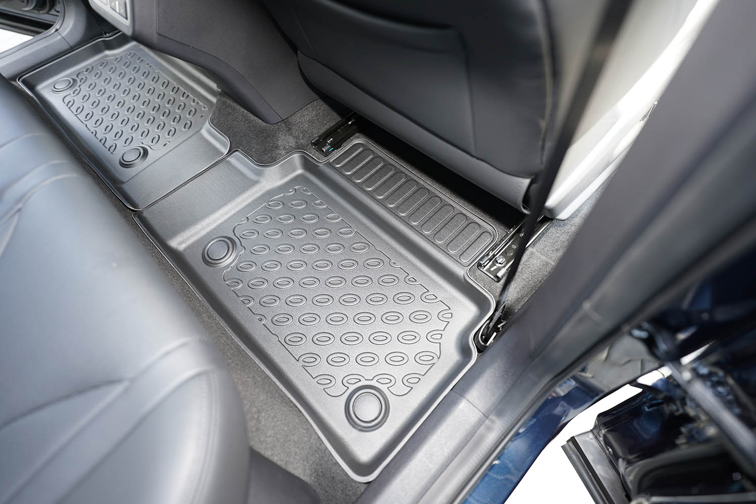 Car mats suitable for Chery Omoda 5 2024-present Cool Liner PE/TPE rubber (CHE2O5FM-C) (5)