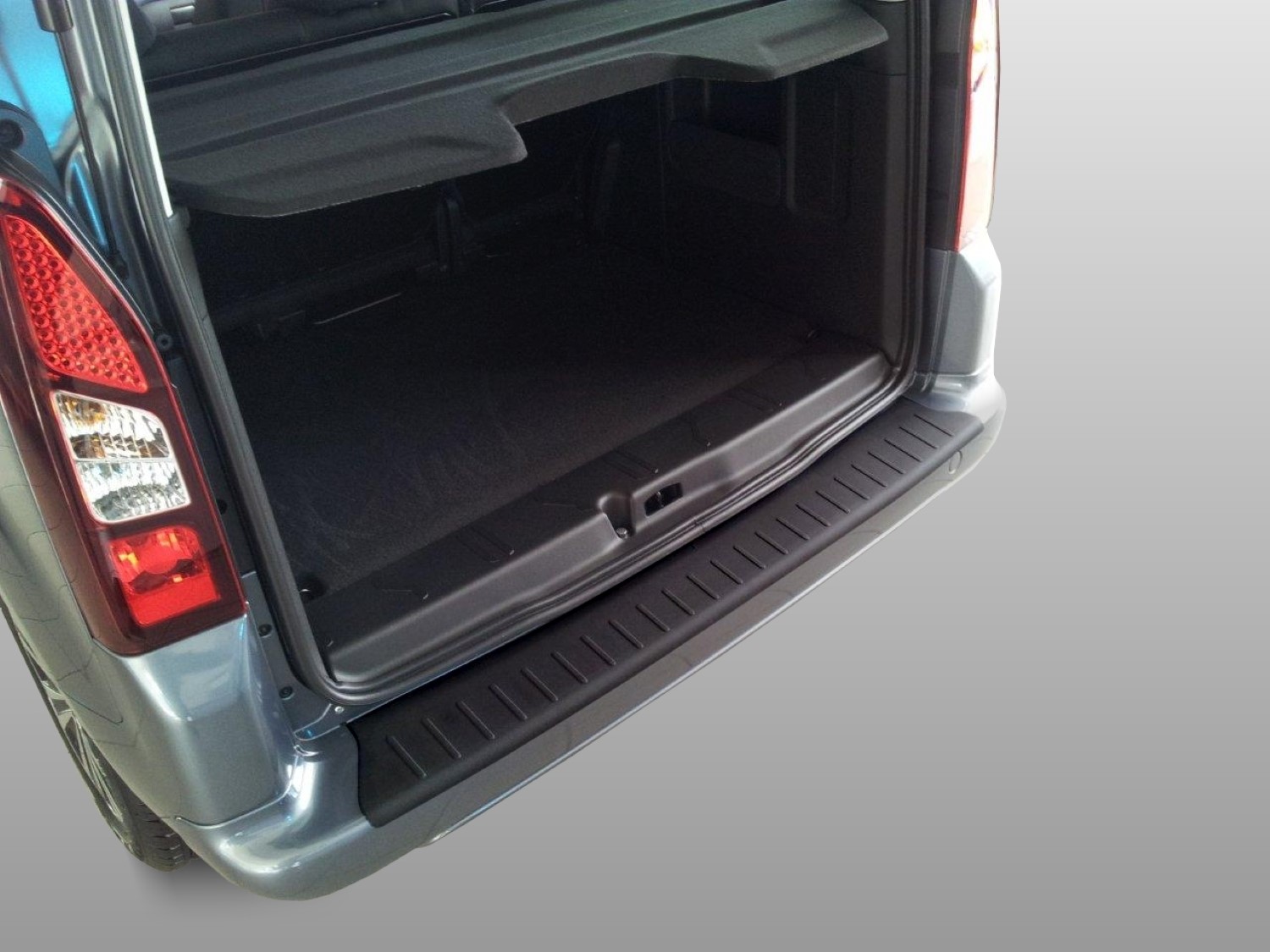Rear bumper protector suitable for Citroën Berlingo II (B9) 2008-2018 PU