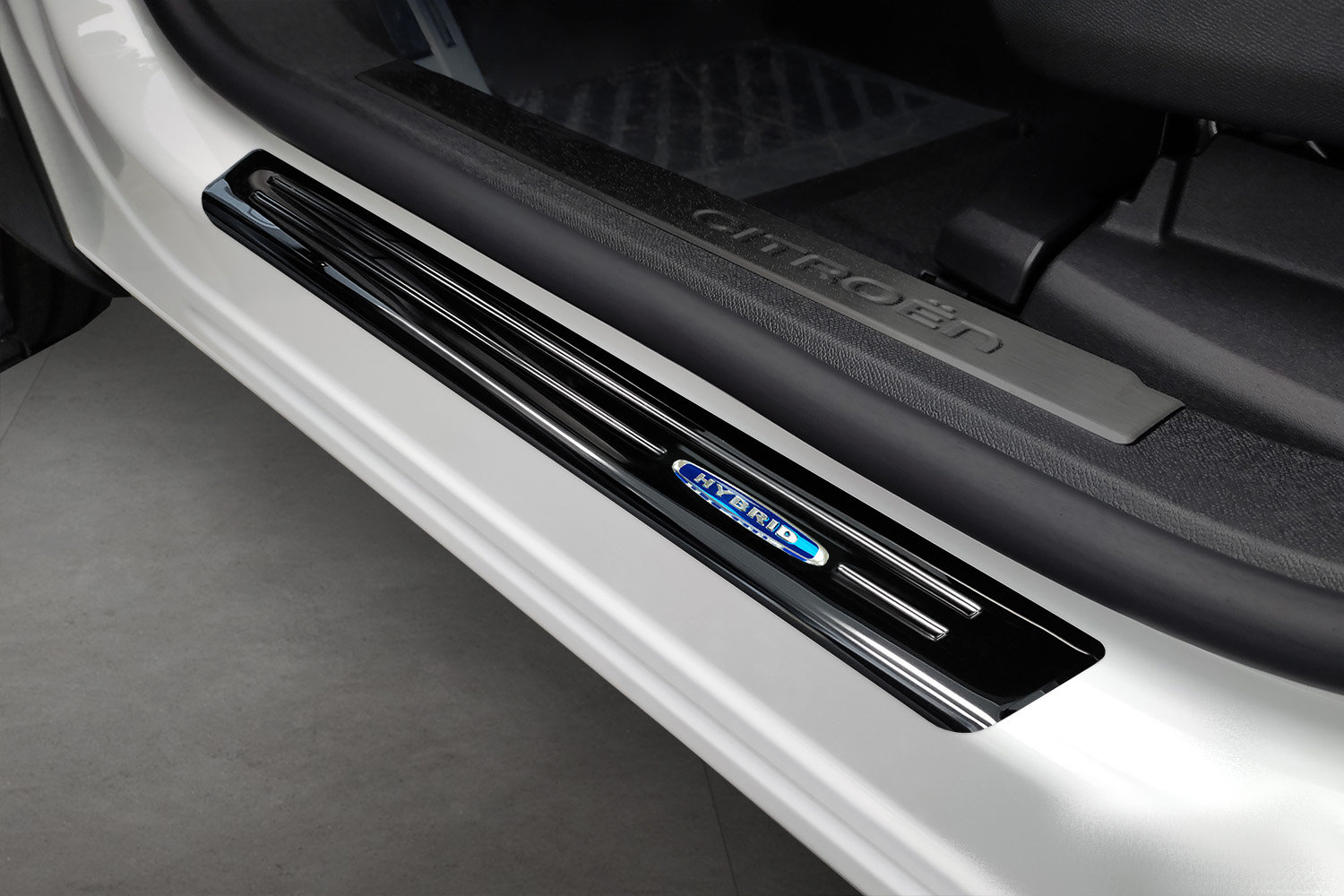 Door sill plates suitable for Citroën C5 Aircross 2019-present stainless steel high gloss anthracite 4 pieces