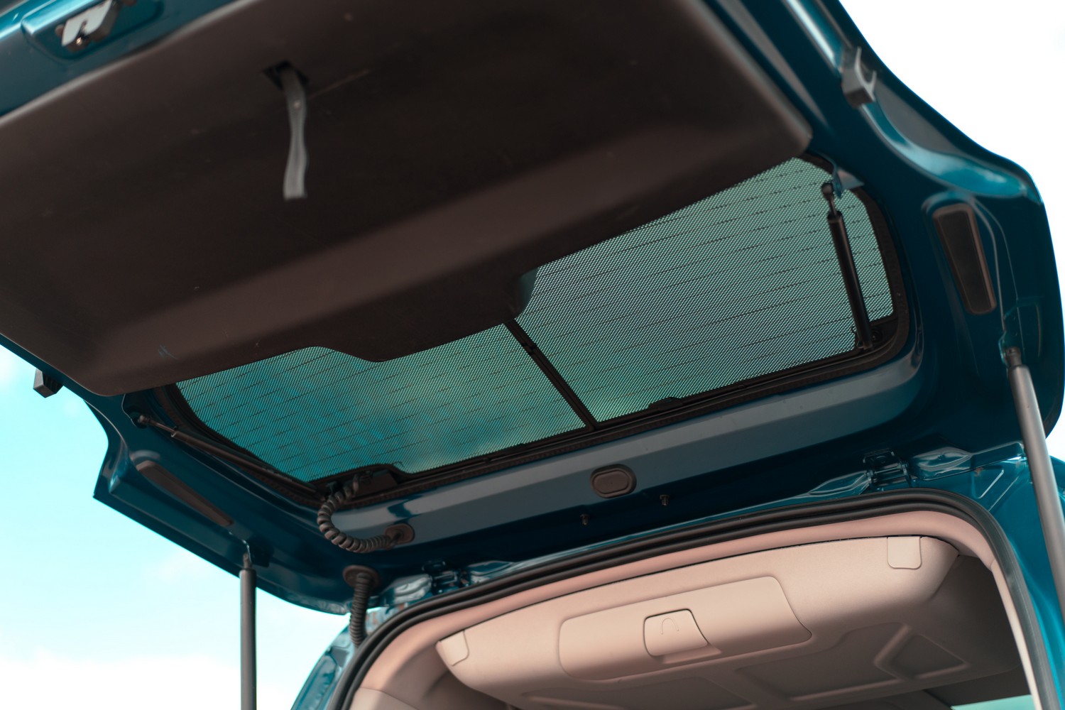 Sun shades suitable for Citroën Berlingo Multispace III 2018-present Car Shades - set
