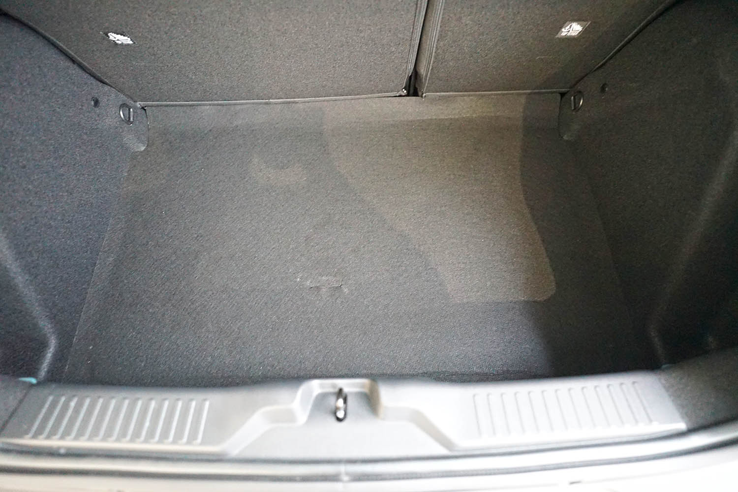 Boot mat suitable for Citro&euml;n C3 IV 2024-present 5-door hatchback Cool Liner anti slip PE/TPE rubber (CIT8C3TM-C) (7)