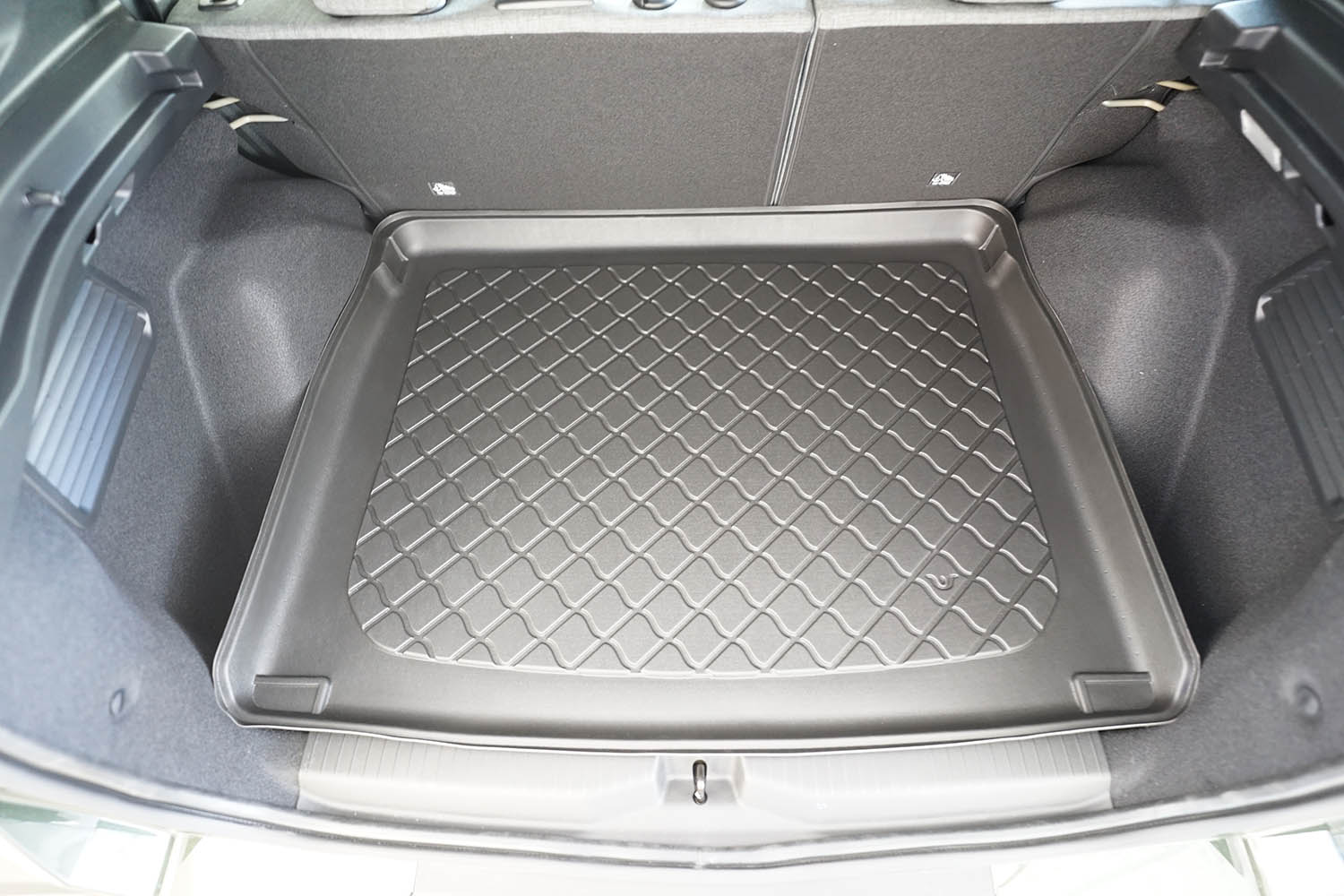 Boot mat suitable for Citroën C3 Aircross (CC24) 2024-present Guardliner anti slip PE/TPE rubber (CIT9C3TM-G) (3) Boot mat suitable for Citroën C3 Aircross (CC24) 2024-present Guardliner anti slip PE/TPE rubber (CIT9C3TM-G) (3)