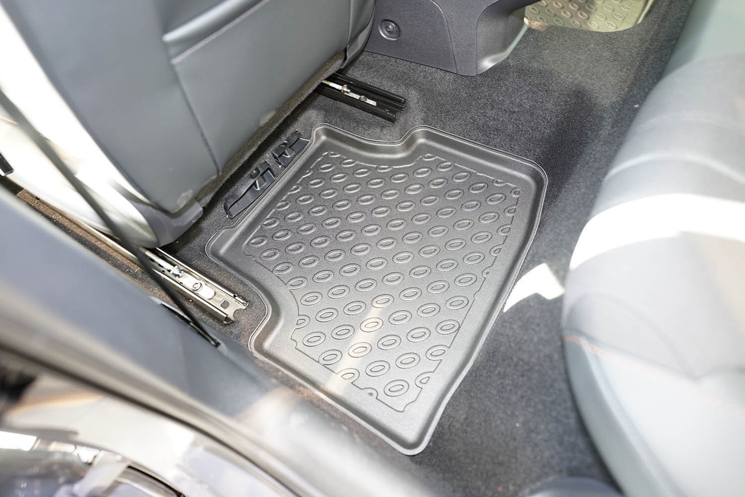 Car mats suitable for Cupra Formentor 2024-present Cool Liner PE/TPE rubber (CUP2FOFM-C) (4) Car mats suitable for Cupra Formentor 2024-present Cool Liner PE/TPE rubber (CUP2FOFM-C) (4)