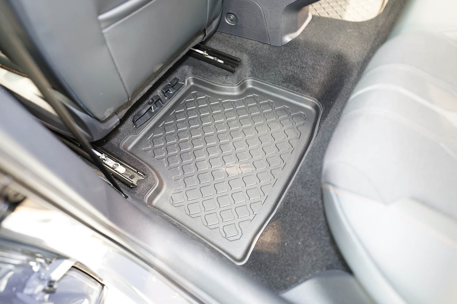 Car mats suitable for Cupra Formentor 2024-present Guardliner PE/TPE rubber (CUP2FOFM-G) (4) Car mats suitable for Cupra Formentor 2024-present Guardliner PE/TPE rubber (CUP2FOFM-G) (4)