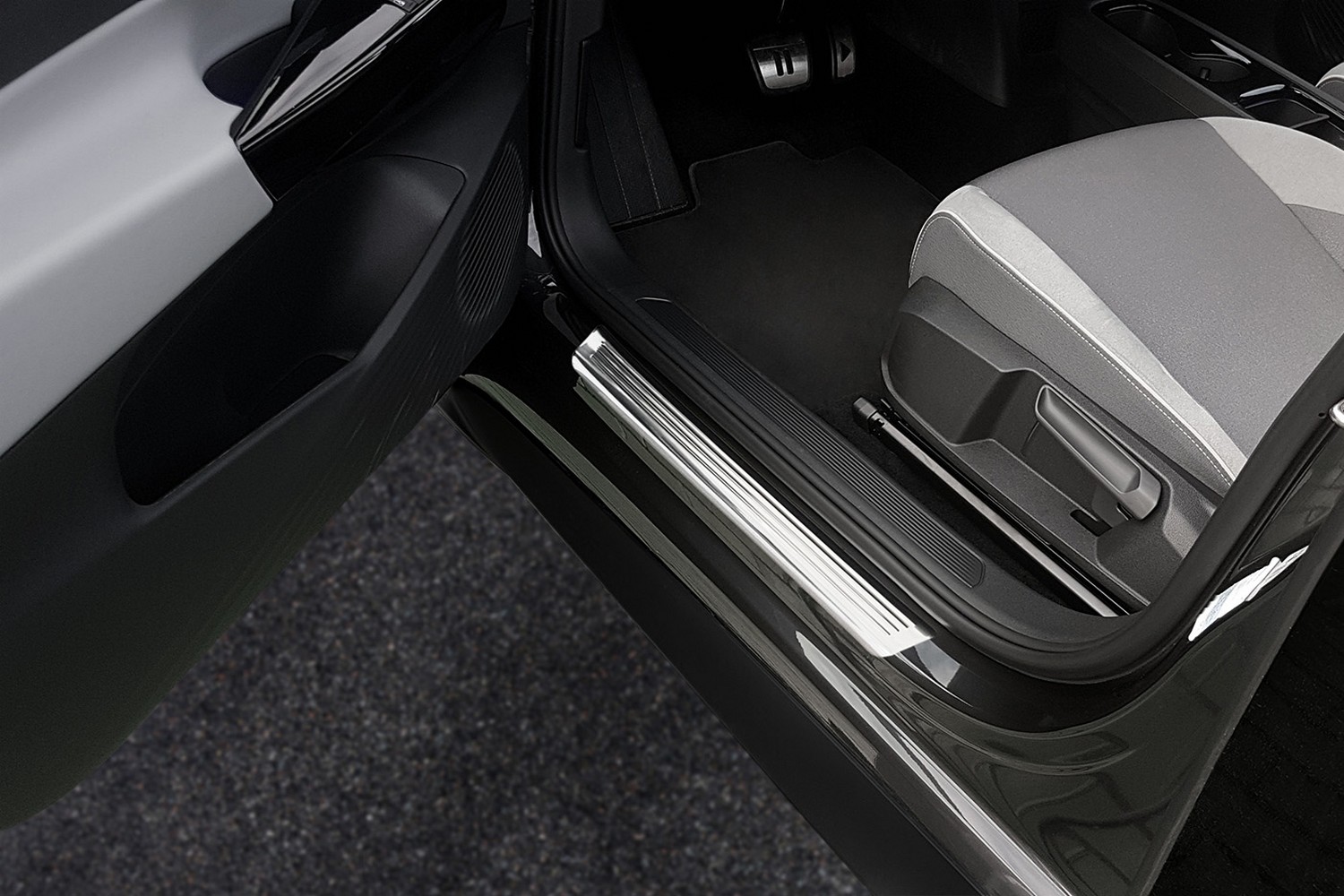 Door sill plates suitable for Cupra Born 2021-present 5-door hatchback stainless steel brushed 4 pieces