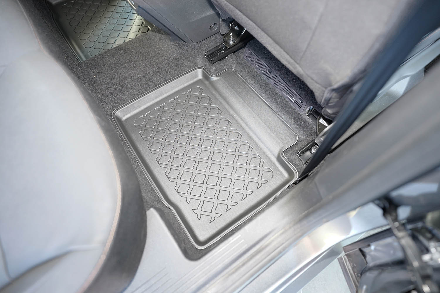Car mats suitable for Dacia Bigster 2025-present Guardliner PE/TPE rubber
