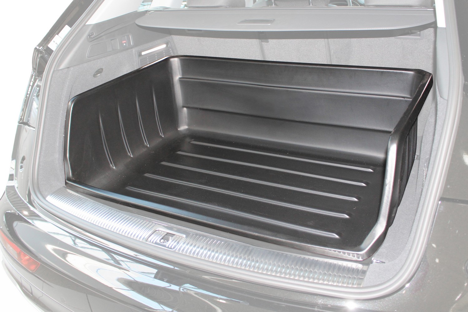 Bac de coffre Boot-Guard 106 x 100 haute paroi