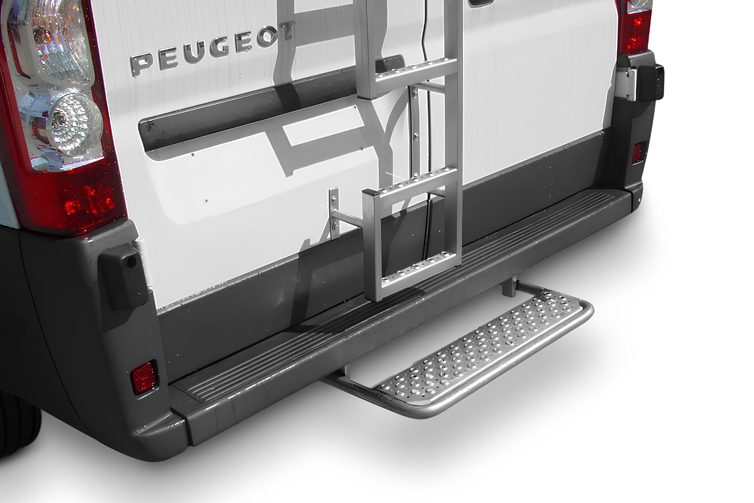Marchepied arrière convient à Iveco Daily VI 2014-présent inox - milieu