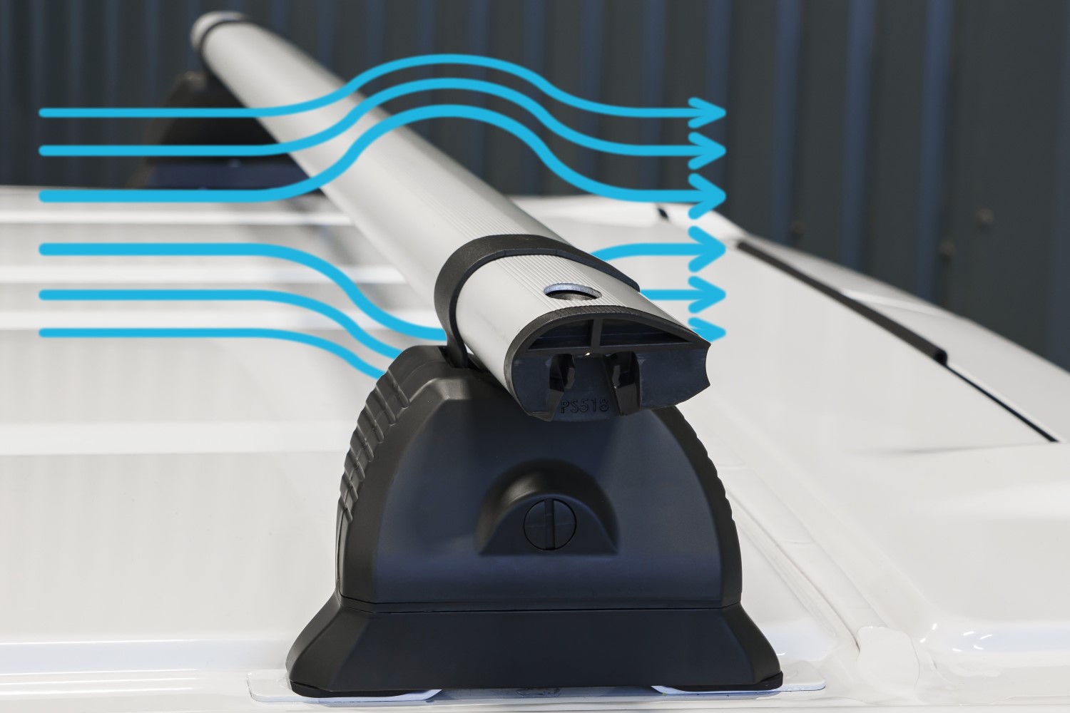 Example Roof rack Rhino KammEdge silver (6)