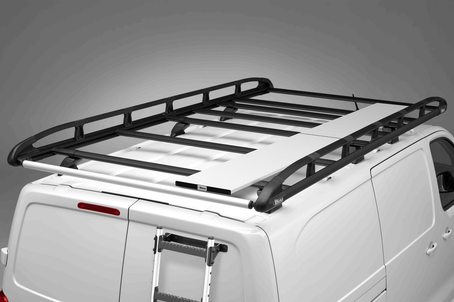 Passerelle antid&eacute;rapante aluminium Platform pour Rhino KammRack et KammEdge - 2800 mm