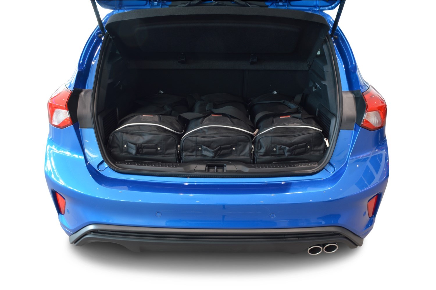 Travel bag set suitable for Ford Focus IV 2018-present 5-door hatchback Original (2)