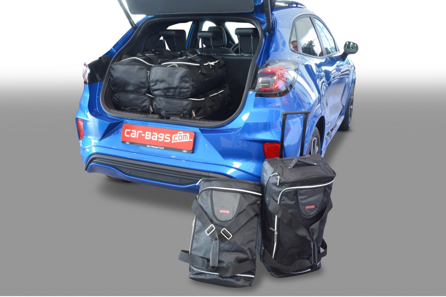 Travel bags Ford Puma CarParts Expert