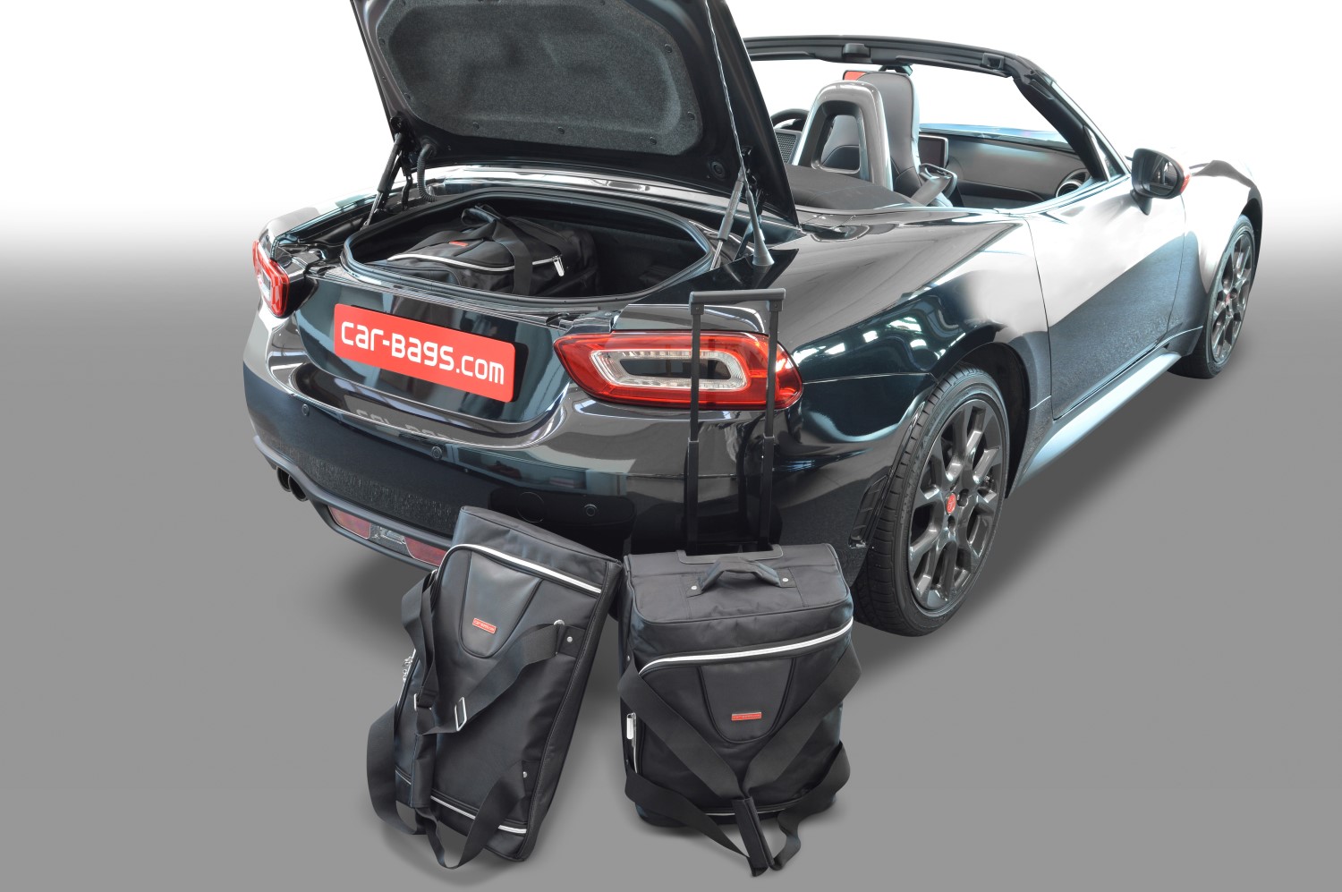 Travel bag set Fiat 124 Spider 2016-present