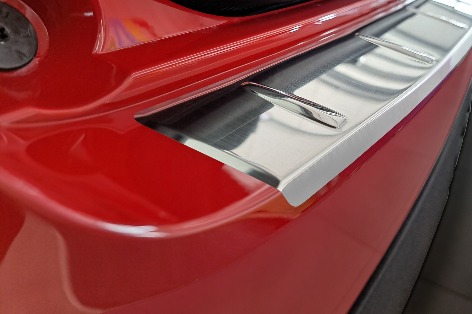 Protection de seuil de coffre convient à Fiat 600 2023-présent acier inox brossé